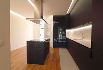 Apartamento T2+1 em Faro