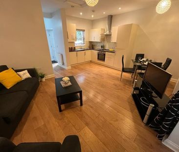 2 bedroom apartment to rent - Photo 2