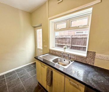 1 bedroom ground floor flat to rent - Photo 6
