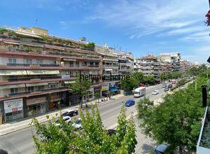 Διαμέρισμα για ενοικίαση - Χαριλάου, - Φωτογραφία 5