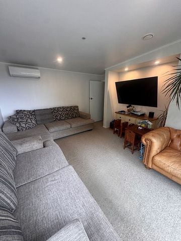 Ultimate Fully Furnished Family Home, harbourviews - Photo 2