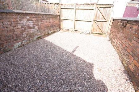 Strickland Street, Shotton, CH5 - Photo 3