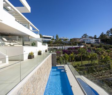 Penthouse Duplex in Nueva Andalucía - Photo 5