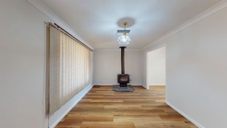 Charming Family Home in Dubbo - Photo 5