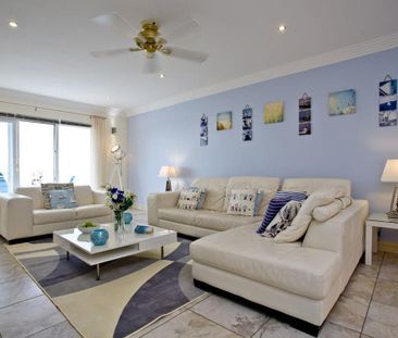 3 bedroom detached house to rent - Photo 3