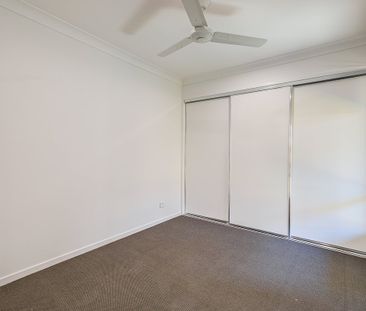 Near New, Stylish & Compact - Photo 2