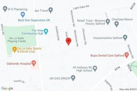 3 bedroom end of terrace house to rent - Photo 3