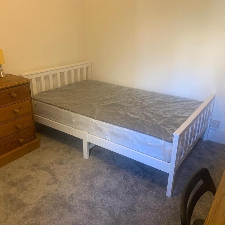 House share to rent - Photo 1