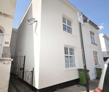 Sandy Hill Road, London, SE18 - Photo 1