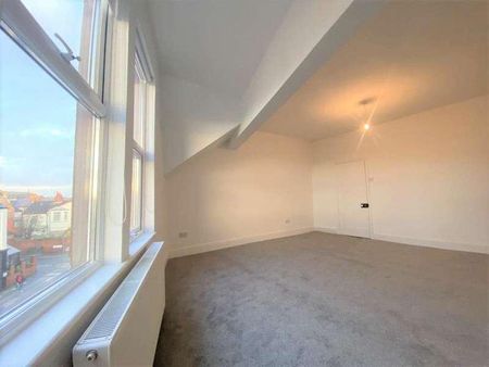 College Road, Liverpool, L23 - Photo 5