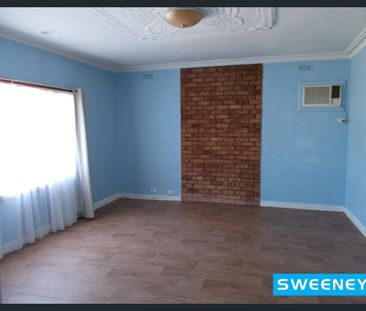 Neat 2 bedroom home - Photo 6