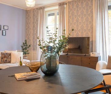 TOWNHOUSE-FEELING - 3.5-ROOM APARTMENT WITH GARDEN IN ZURICH SEEFELD - Photo 1