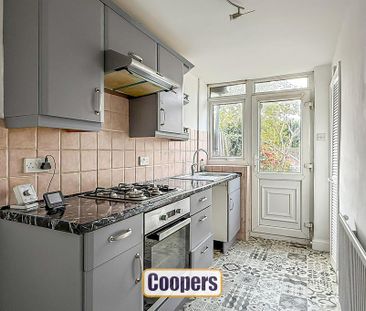 3 bedroom terraced house to rent - Photo 5