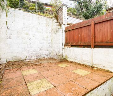 1 bed Terraced House for rent - Photo 2