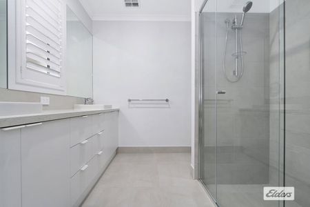 Stylish 4-Bedroom Family Home – Comfort, Space & Convenience - Photo 5