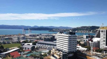 Fully furnished, Sunny, Top location, Amazing view - Photo 5