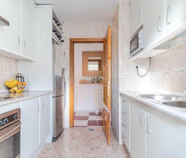 Apartamento de alquiler en Cl Sagrada Familia 3 Granada (granada), ... - Photo 4