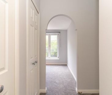 3 bedroom apartment to rent - Photo 5