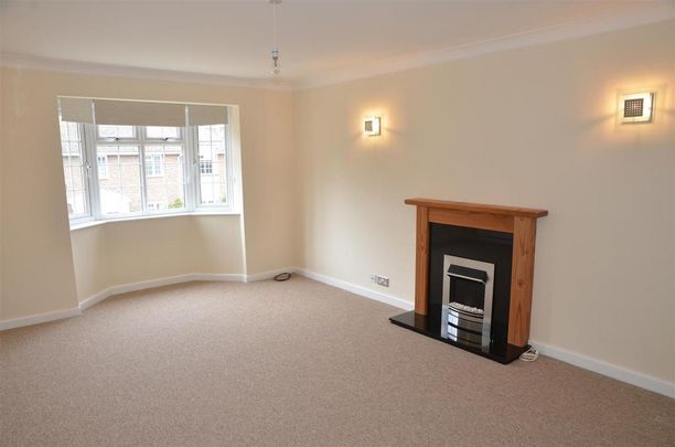 2 bedroom maisonette to rent - Photo 1