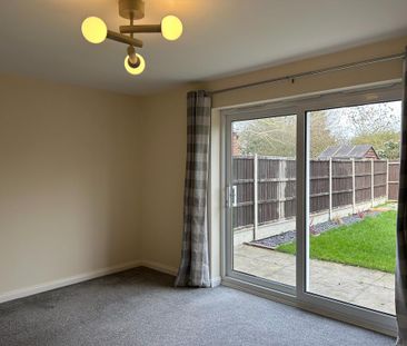 3 bedroom semi-detached house to rent - Photo 6