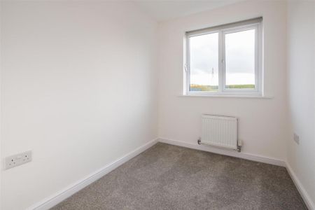 3 bedroom detached house to rent - Photo 3