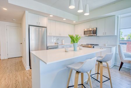 The Bradshaw on Bank - Photo 5