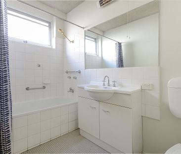 2/24 Garfield Street, Cheltenham VIC 3192 - Apartment For Rent | Do... - Photo 4