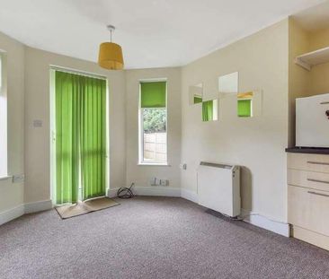 St Lukes Road, East Oxford, OX4 - Photo 1