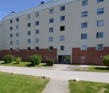 Hålvägen 18, Tumba - Foto 1
