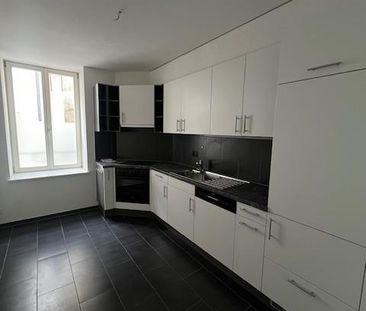 Charmant logement en plein centre d'Yverdon - Premier loyer net offert - Foto 1
