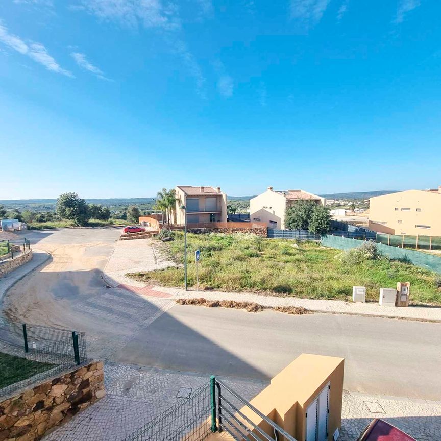 Moradia T3 Duplex para Arrendamento Anual em Algoz - Photo 1