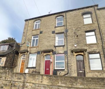 2 bedroom terraced house to rent - Photo 4