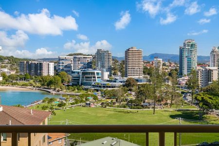 OCEAN AND HARBOUR VIEWS - ELEVATED APARTMENT - PET FRIENDLY UPON APPLICATION - Photo 5