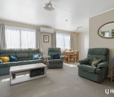 Gardeners Delight - Photo 1