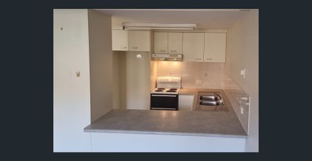 3-Bedroom Townhouse in the Heart of Maroochydore – Walk to Sunshine Plaza! - Photo 4