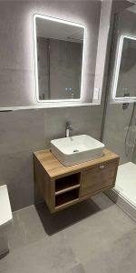 A newly converted 1 bedroom apartment to rent at Market Place in the heart of Reading's town centre. Having been superbly converted, offering a very high standard of presentation throughout. - Photo 4