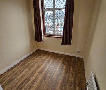 4 Bed Terraced House, Sandringham Road, IG11 - Photo 6