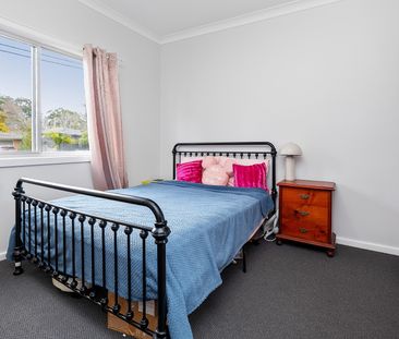 Spacious Home in Lemon Tree Passage - Photo 5