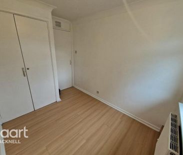 4 bedroom detached house to rent - Photo 1