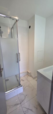 Location Appartement 4 pièces 104m² BORDEAUX 33000 - Photo 5