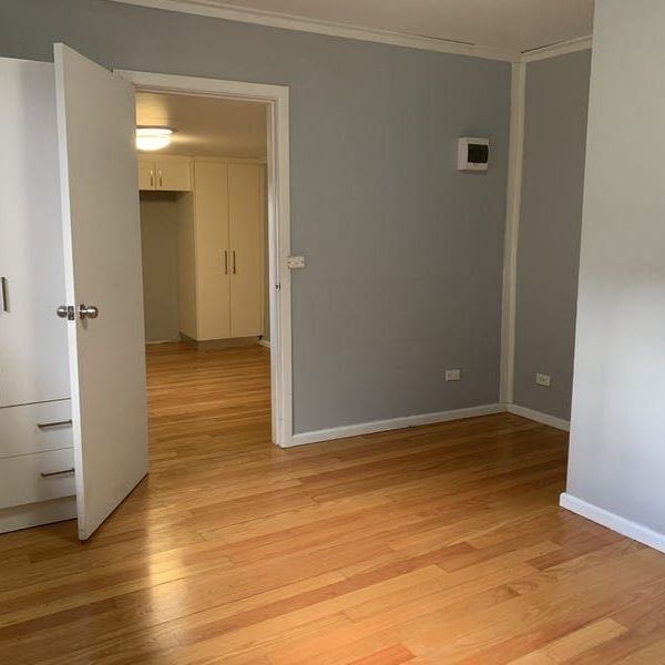 Centrally Located & Convenient - Photo 2