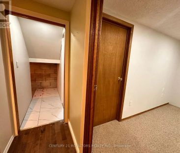 404 TRENT STREET W - Photo 4