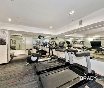2104/25-33 Wills Street, Melbourne - Photo 1