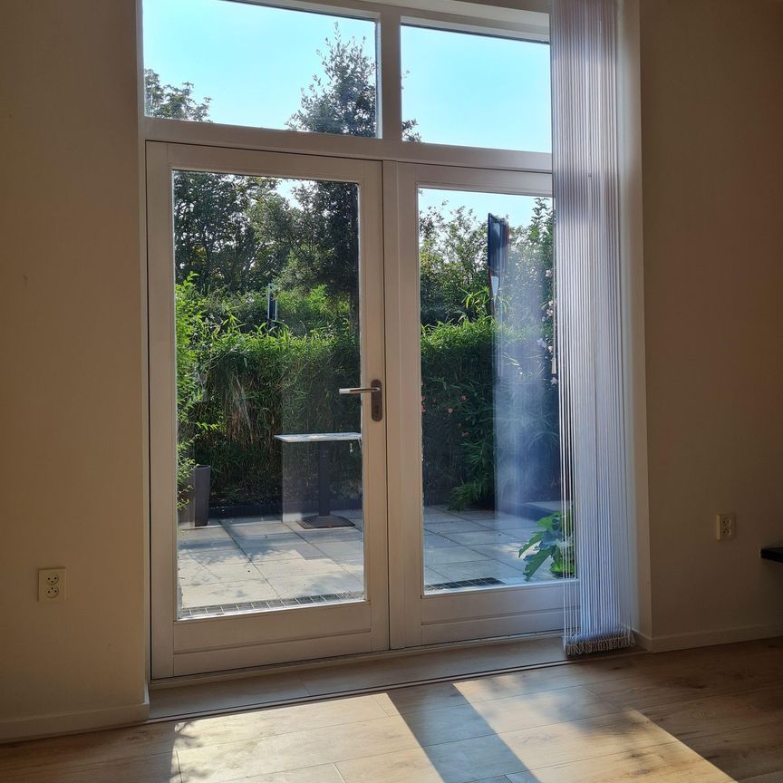 Spaarndammerdijk 34, Spaarndam, 2064KM - Photo 1