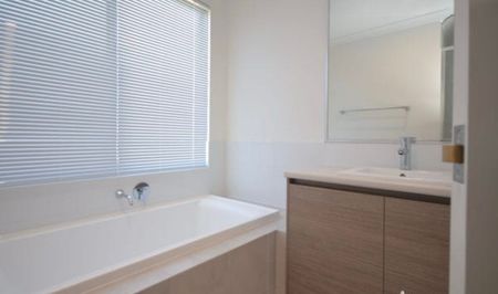 Kensington - Photo 5