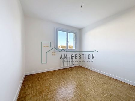 Location Appartement 4 pièces 69m² - Photo 3