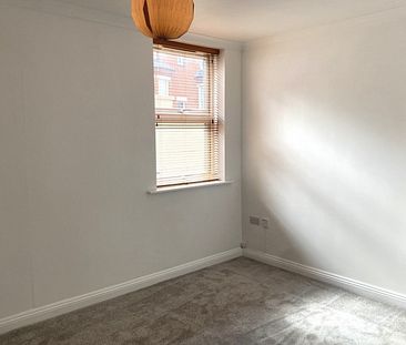 Flat 3, 1-3 Carline Road, Lincoln, LN1 1HL - Photo 2