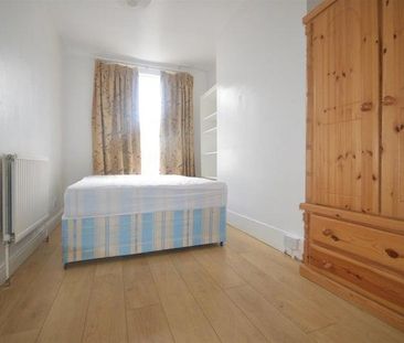 House share to rent - Photo 4