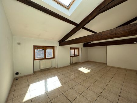 Location appartement 3 pièces, 74.90m², Limoux - Photo 2