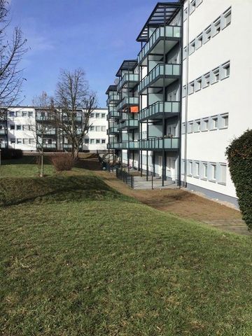 Sanierte 3 Zimmerwohnung mit Balkon und Tageslichtbad - Foto 4